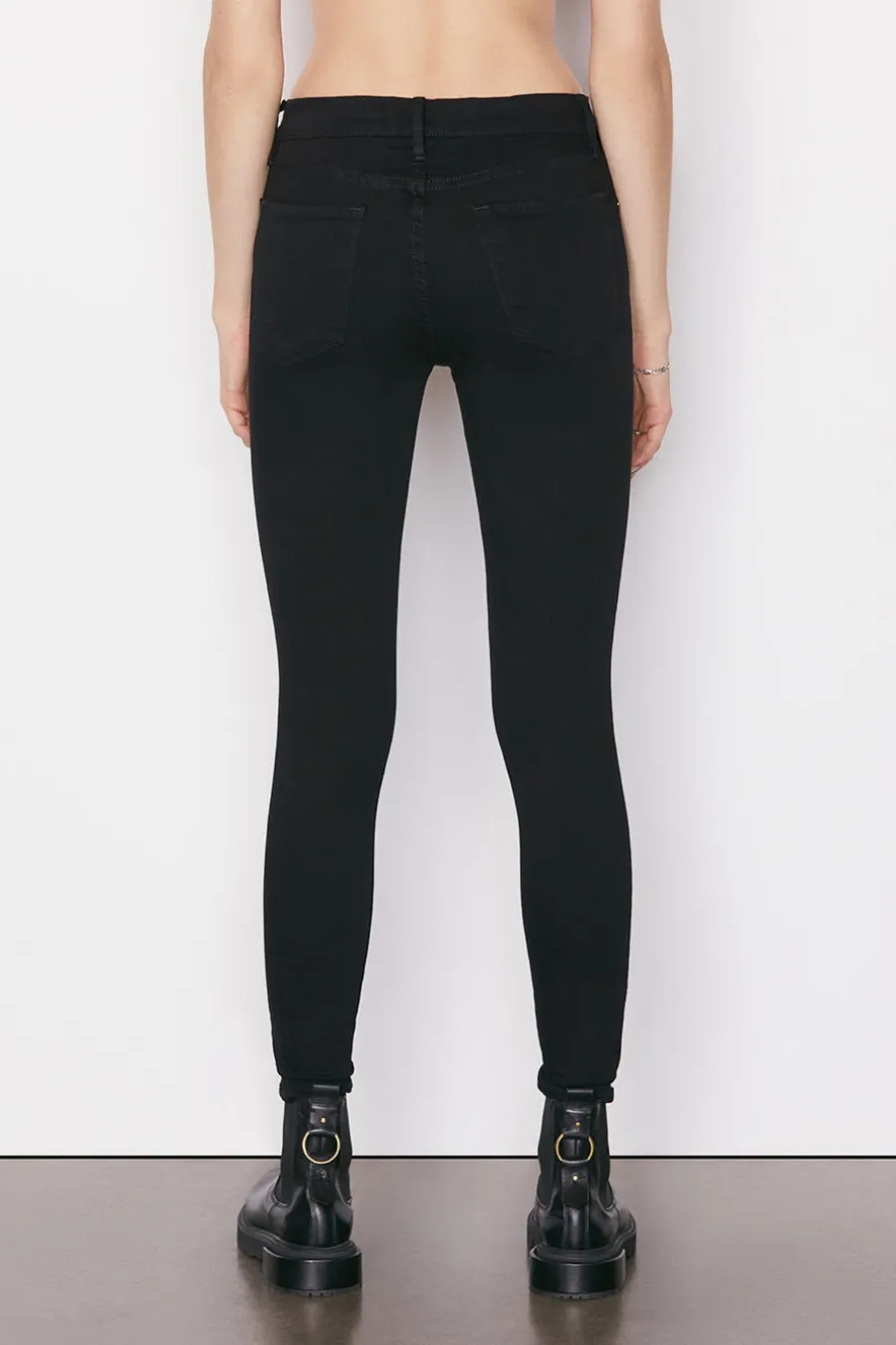 Le High Skinny Film Noir