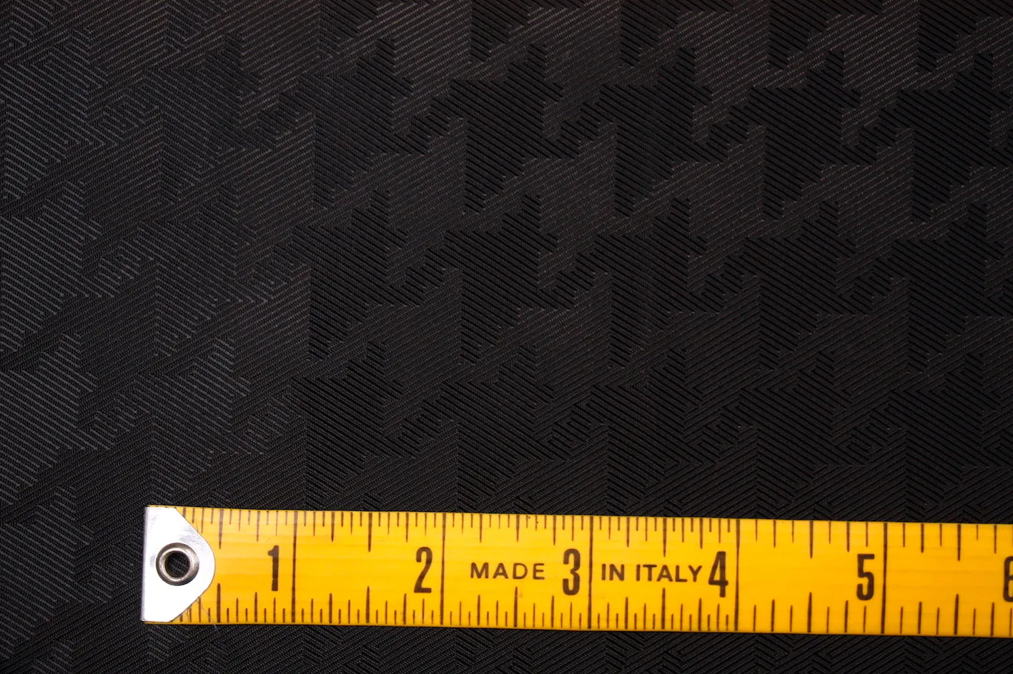 Lin Houndstooth Black (150cm wide)