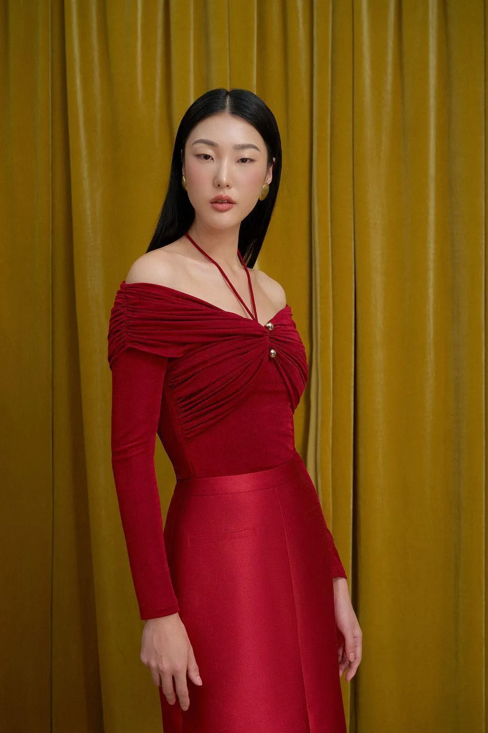Son Bodycon Long Sleeved Knitted Fabric Top